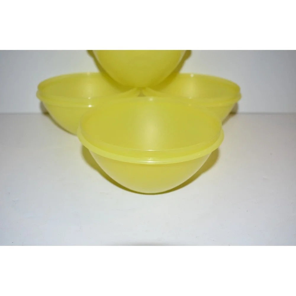 Yellow Tupperware Container Bowl 233 4pc set NO lids‎